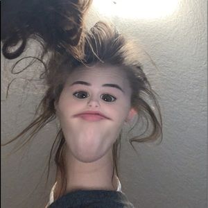 Meet your Posher, Dara